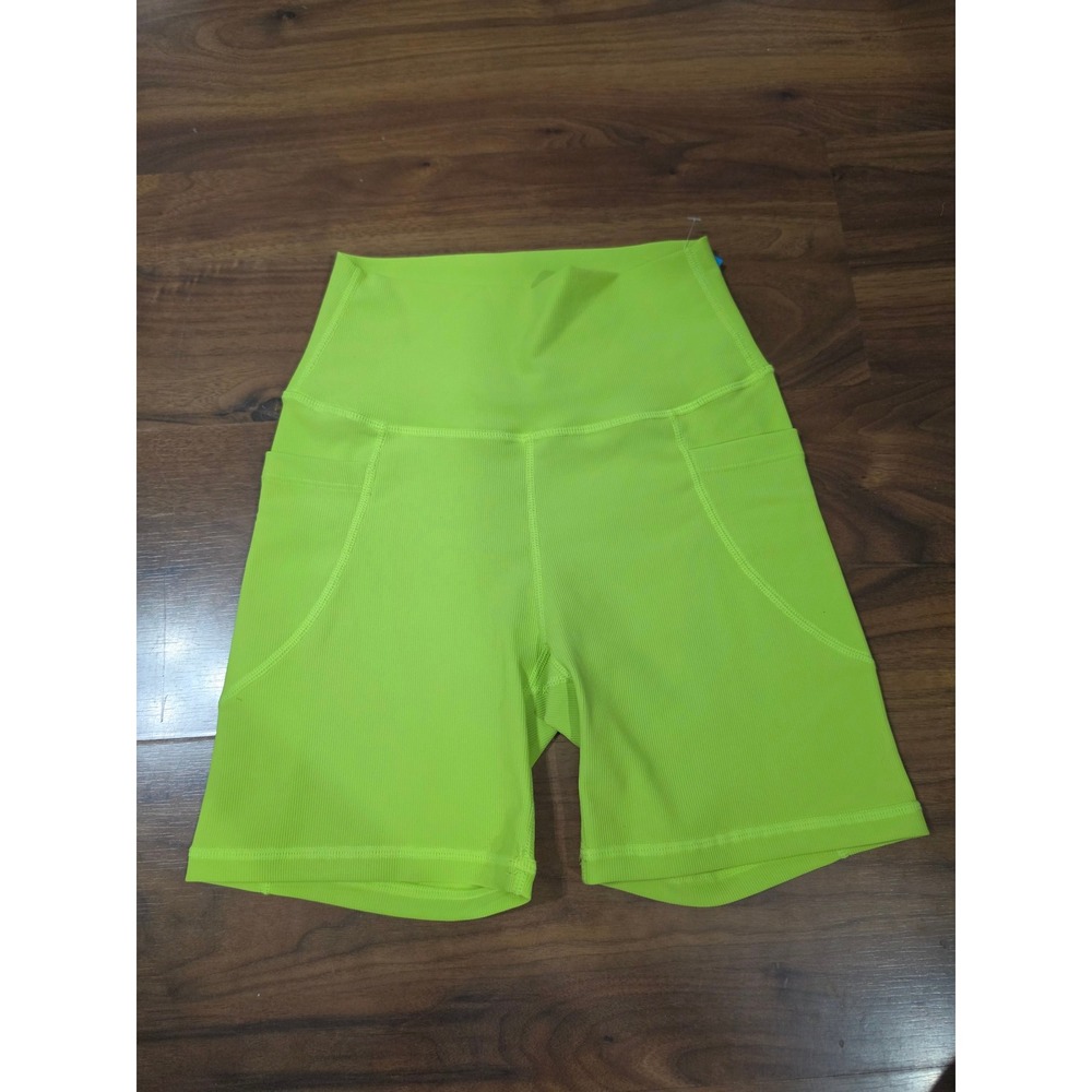 NWOT Wilo Ribbed Biker Shorts Small Neon Lime Green High Waist Pockets